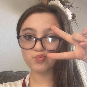 Meet your Posher, Karrington